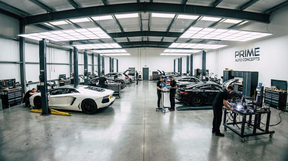 芒果视频视频：探秘修车改装工厂